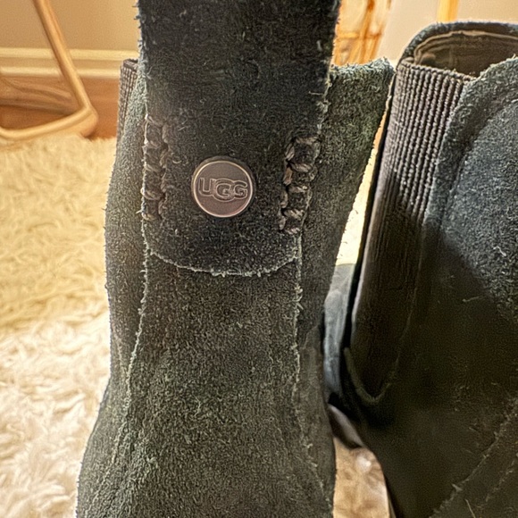 Ugg Hazel Chelsea Boot - Picture 8 of 10